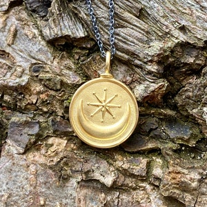 Goddess reversible pendant made of solid 750 yellow gold - Venus and Diana - antique coin, 18 carat gold