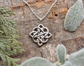 Love Knot Pendant Made of Solid 925 Silver, Celtic Amulet
