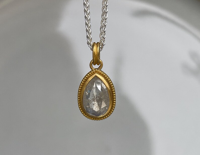 Diamond Pendant Made of 900 Gold, Shining Unique Pendant Made of 22