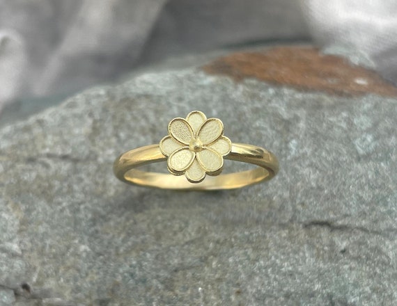 750er Gold Lotus Blüten Ring - 18 Karat Gelbgold - Blütenring aus Massivgold vom Goldschmied