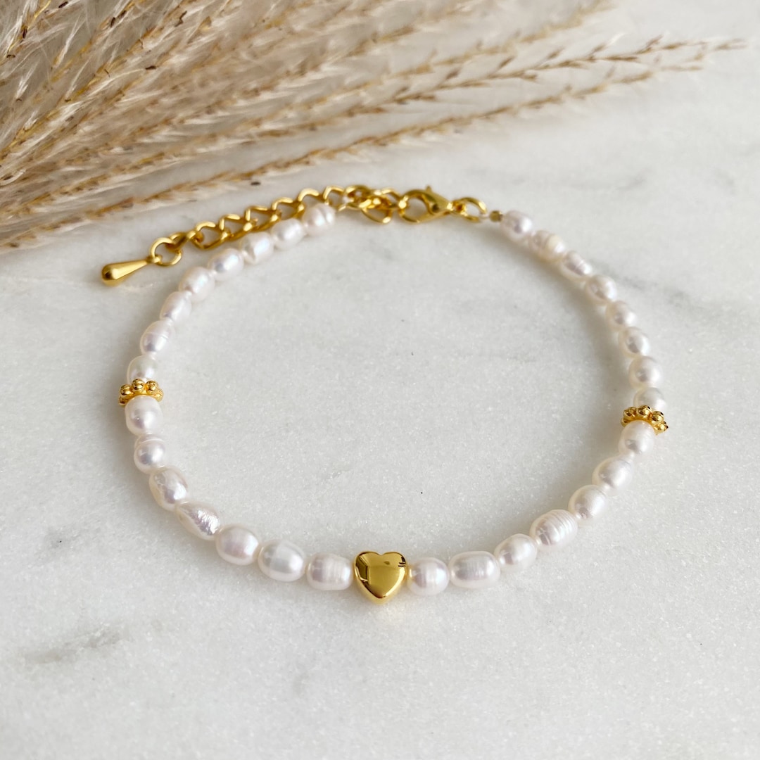 S wasserperlen Armband Mit Herz Liebe Perlen Gold Im Boho Stil s-wasserperlen-armband-mit-herz-liebe-perlen-gold-im-boho-stil