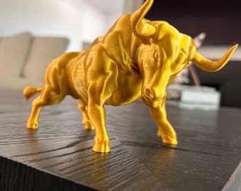 Conjunto de toro y oso dorados impresos en 3D: Crypto Decor