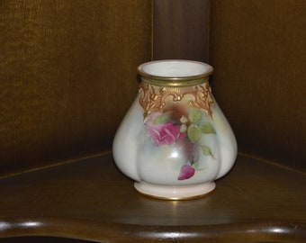 Royal Worcester 1911 Hand Painted Potpourri Vase &#39;Roses&#39; - Without Cover