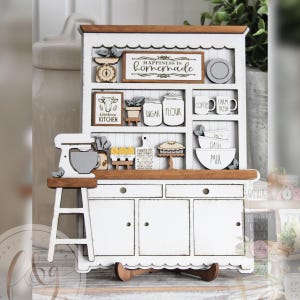 Farmhouse Kitchen Hutch Shelf Sitter