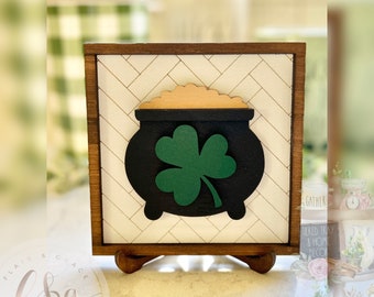 St. Patrick’s Day Collection - Pot O’ Gold sign
