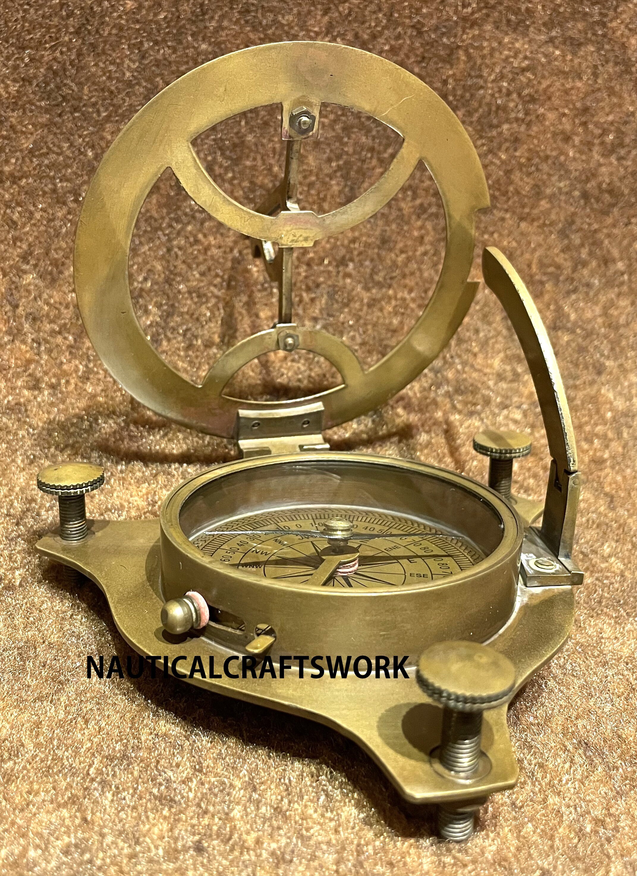 Solid Brass Pocket Sundial Compass - West London Style With Wooden Box By Casanova Nauticals