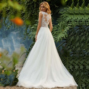 Custom Wedding Gown Bridal Gown Bridal Dress Wedding Dress Elegant Wedding Dress Floor Length Custom Wedding Dress
