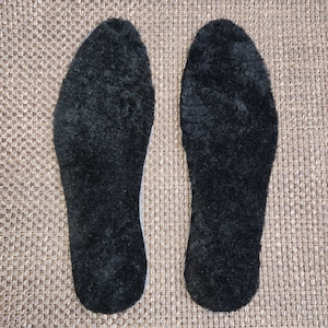 Natural Fur Felt Insoles | Warm Winter Shoe Inserts | Soft Thermal Lining for Cold Weather Comfort | Men & Women Sizes