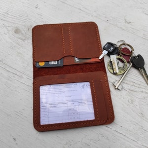 Porte-cartes de vaccination en cuir et portefeuille pour passeport personnalisés - Organiseur de voyage avec fentes pour carte d'identité et carte