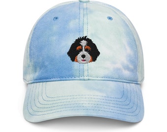 Chapeau Bernedoodle, chapeau bernedoodle brodé, cadeau bernedoodle, chapeau bernedoodle noir et blanc, chapeau unisexe Tie dye