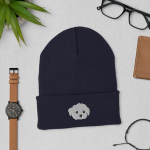 Berretto maltese, berretto unisex ricamato, cappello mamma papà a forma di cane maltese, cappello per cane maltese, berretto con risvolto.