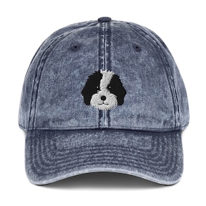 Bernedoodle Hut, bestickter Bernedoodle Hut, Bernedoodle Geschenk, schwarzweisser Bernedoodle Hut, Unisex Vintage Cotton Twill Cap