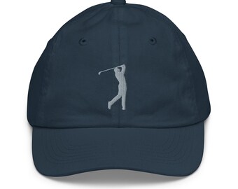 Op de afbeelding: Een marineblauwe baseballpet met een wit geborduurd silhouet van een golfer die een club zwaait.