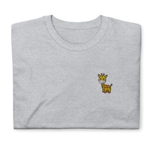 Giraffe shirt, Kawaii Giraffe shirt embroidered Short-Sleeve Unisex T-Shirt, Giraffe gifts.