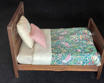 Miniature dressed bed by Time Warp (England)