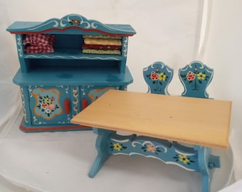 Dora Kuhn Shelf Unit, Table and Chairs