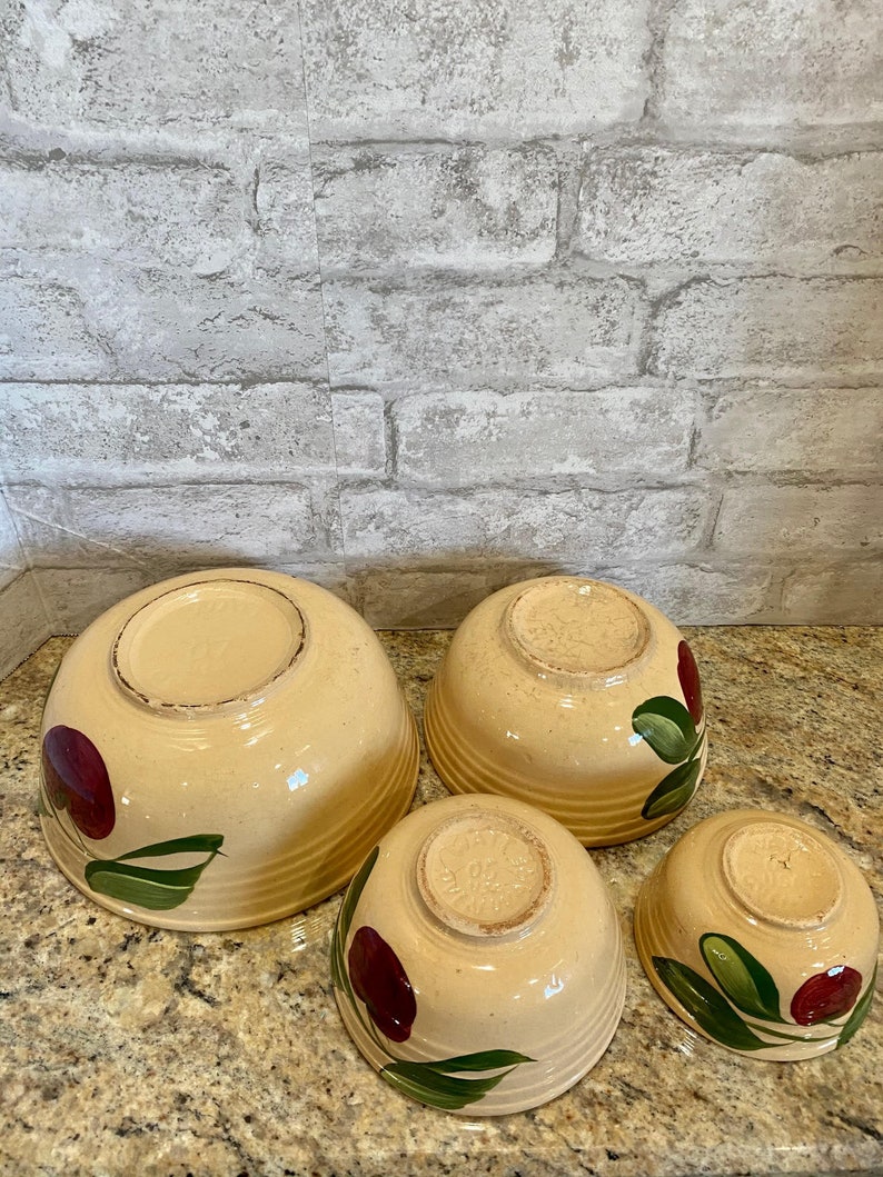 Set of 4 Watt Pottery Apple Three Leaf Nesting Bowls USA - Etsy