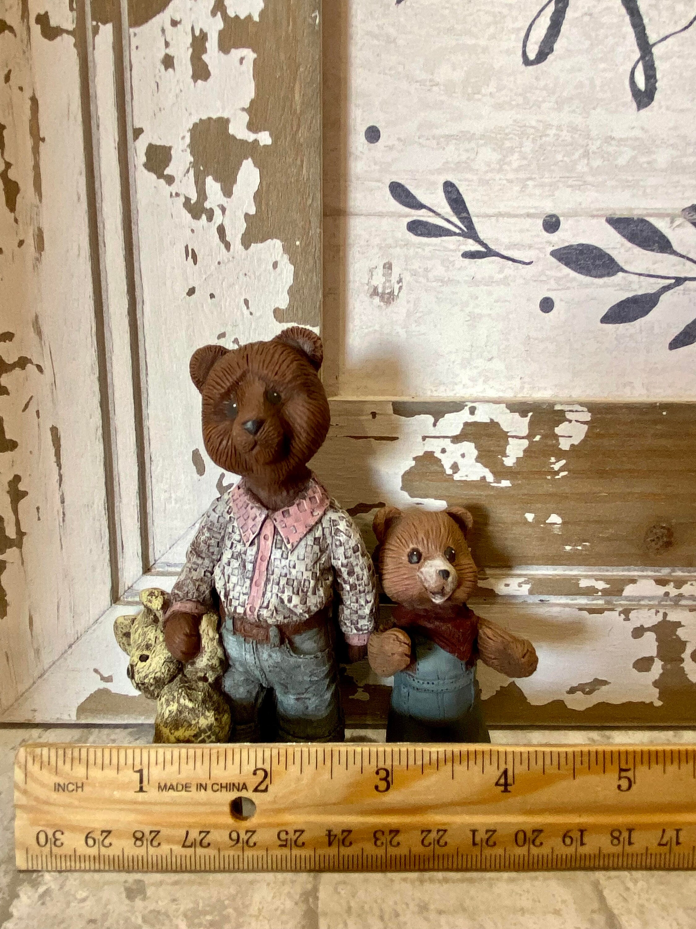 Vintage Sarah's Attic Limited Edition Bear Figurines***** Set of 2