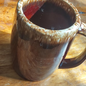 1960s Vintage Hull Brown Drip Pottery Beer Mug / Large Coffee Mug