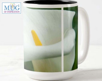 Belle 15 oz. Mug avec belle photo de fleur de dahlia. Boutique appartenant à des Noirs.