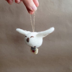 Escultura de búho de lana hecha a mano: adorno de pájaro realista hecho con fieltro de aguja, regalo único para todas las ocasiones: Navidad, cumpleaños, decoración del hogar