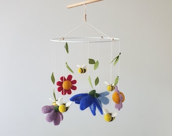 Handmade Wool Bee and Flower Baby Mobile - Eco-Friendly Nursery Decor and Unique Baby Gift