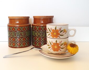 VINTAGE COFFEE CUPS, Set of two cups, Made in England, Flower pattern, Stonedale Tableware, Tea cups