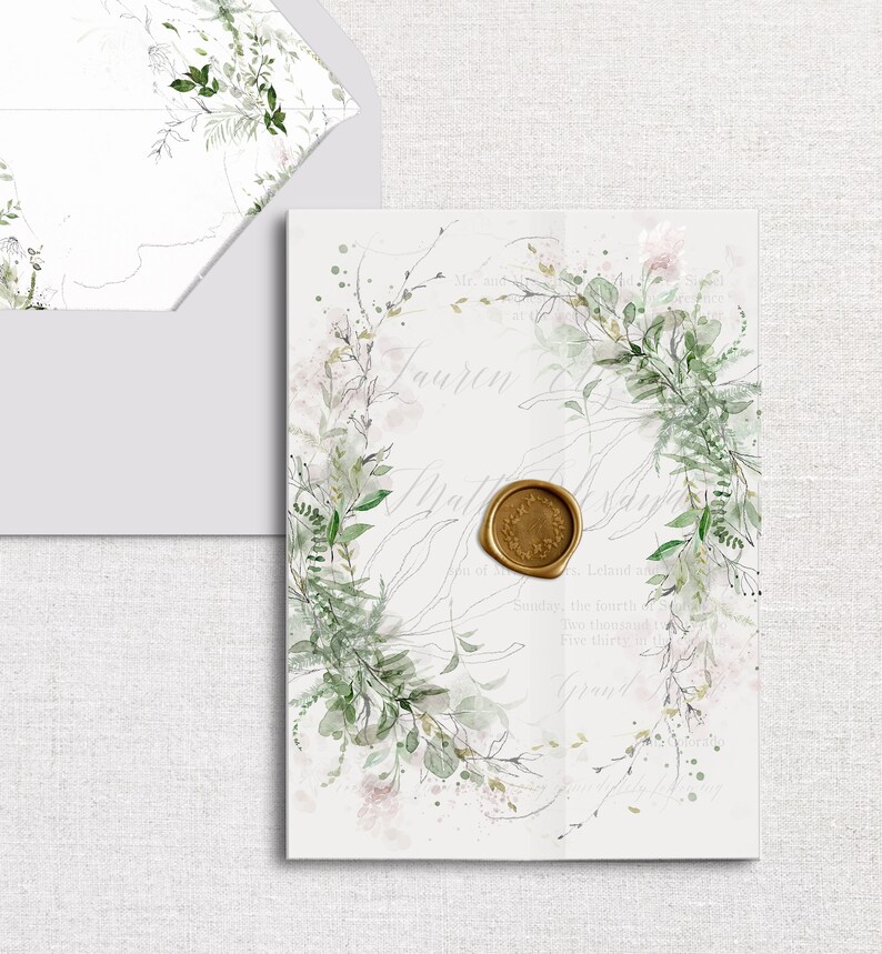 Op de afbeelding: Een witte huwelijksuitnodiging met een aquarelkrans van groene bladeren en roze bloemen. De uitnodiging heeft een zegel van was met een gouden afwerking. De tekst op de uitnodiging luidt "Lauren & Matthew" en "Zondag, de vierde juni, Twee duizend vijfentwintig, Grand Hyatt"