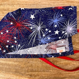 Fourth of Juli Sparkle Fireworks Scrub Cap