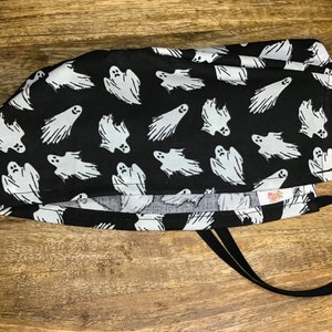 HALLOWEEN *Glow in the Dark* - Spooky Ghost Scrub Cap