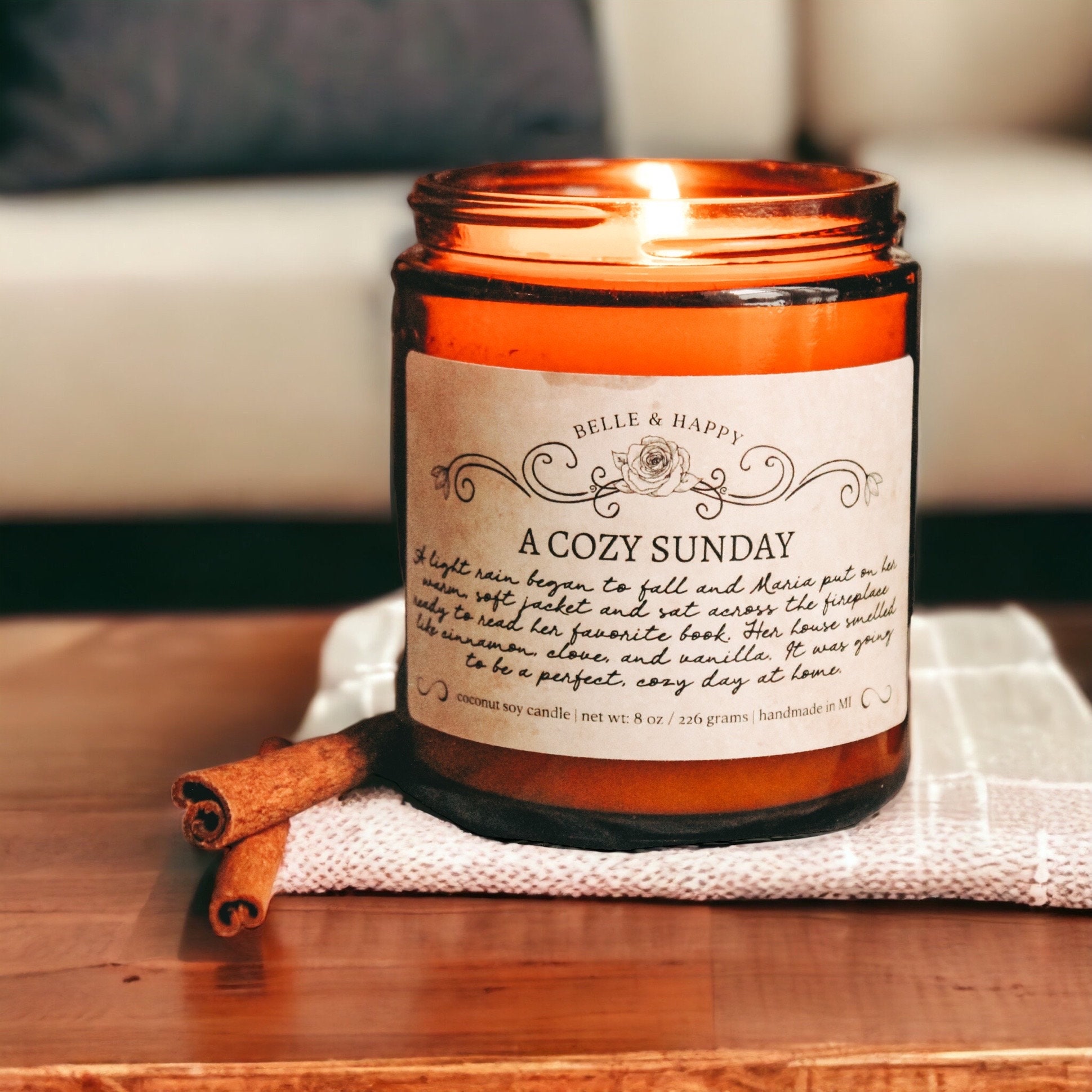 Cozy Sunday, Cinnamon Vanilla Candle, Candle For Book Lovers, Cozy Gifts For Christmas, Cinnamon Candle, Aromatherapy Candles