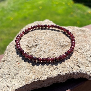 Safety and Strengthening Red Garnet Bracelet (4mm)  HEALING - MALA - BRACELET