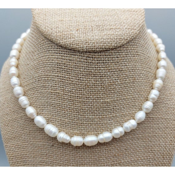 Vintage Strand of Knotted Faux Pearls 16" Collar … - image 4
