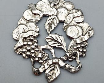Vintage Silver Tone Fruit Wreath Trivet Hotplate Small 3.5"