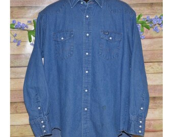 Vintage Wrangler Pearl Snap Denim Jean Shirt Men's XL Cowboy Workwear Classic