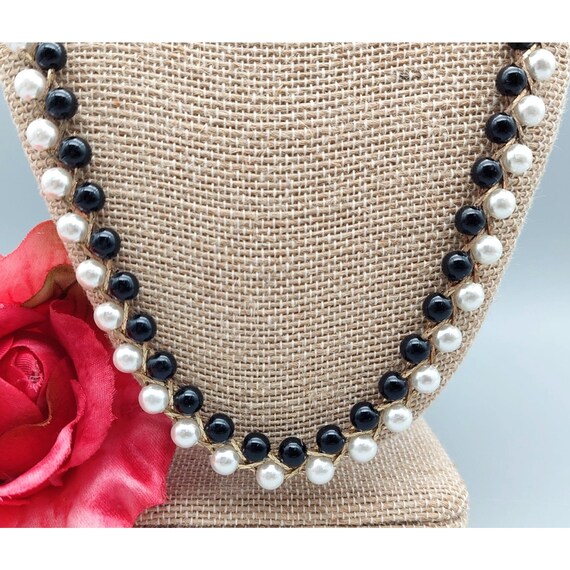 Vintage Faux Pearl Necklace Black & White with Go… - image 3