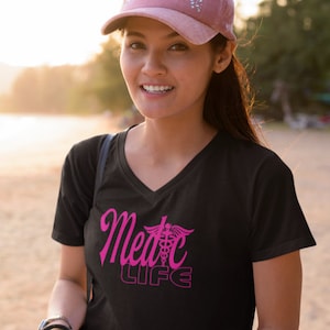 Camisetas paramédicas para mujeres / Camisa médica femenina / Regalos para socorristas / Camiseta EMT