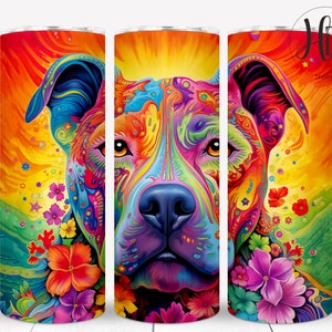 Puede incluir: Un diseño abstracto colorido de un perro pit bull con flores sobre un fondo amarillo, naranja y verde. El pelaje del perro es una mezcla de azul, morado, rosa y verde.