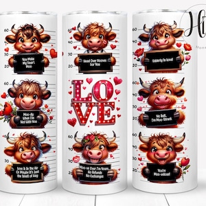 Può includere: Un bicchiere bianco con un tema di San Valentino rosso, bianco e blu. Il bicchiere presenta una serie di mucche dei cartoni animati con diversi detti, tra cui "You Make My Heart Moo", "Moo-dy When I'm Not With You", "Love Is In The Air Or Maybe It's Just The Smell of Hay", "Head Over Hooves For You", "Udderly In Love", "No Bull, I'm Moo-Struck", "Moo-ve Over I'm Yours No Refunds No Exchanges", e "You're Moo-velous!" Il bicchiere presenta anche un cartello al neon rosso che dice "LOVE".