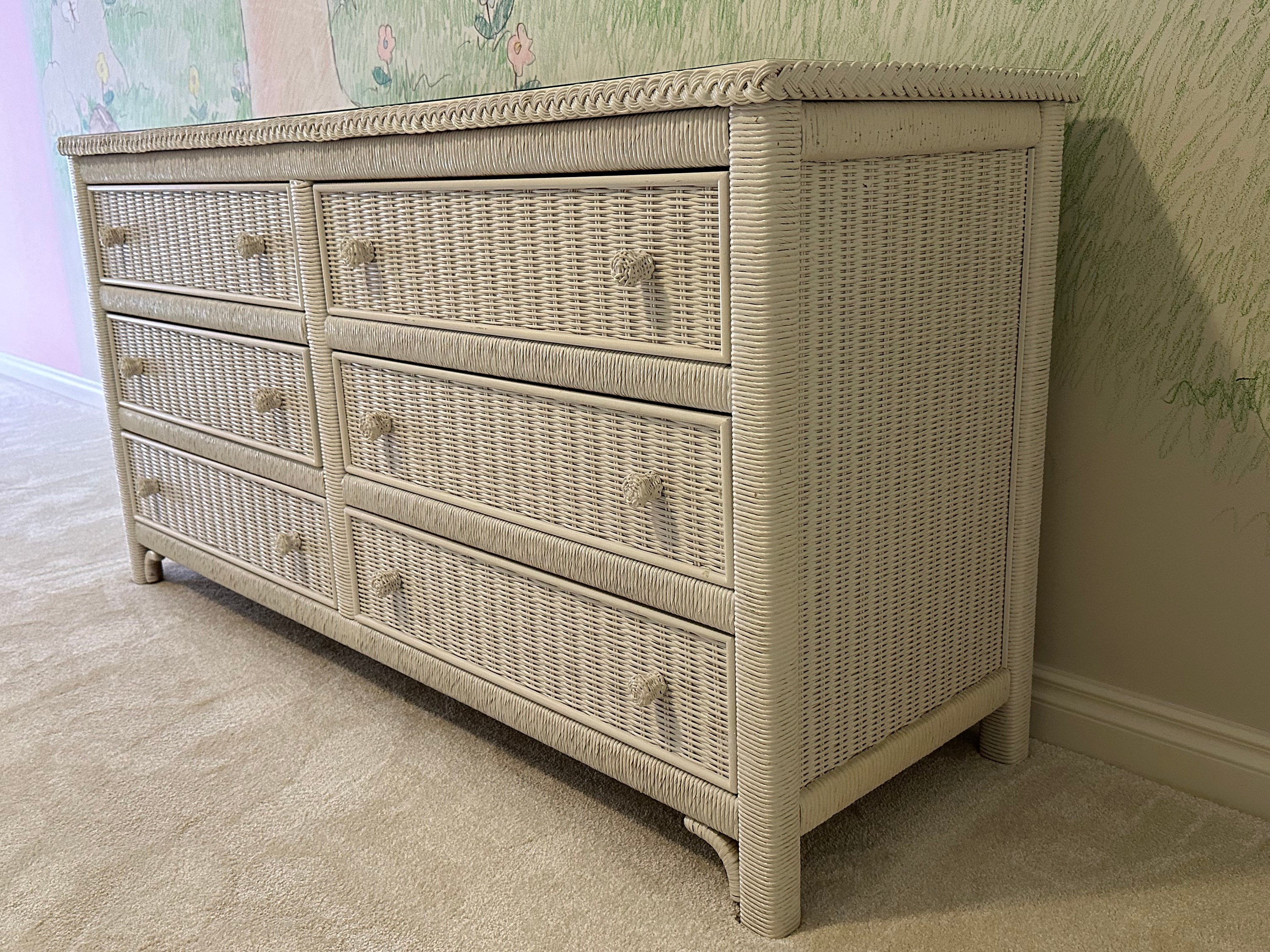 1986 Henry Link Vintage White Wicker Six (6) Drawer Double Dresser