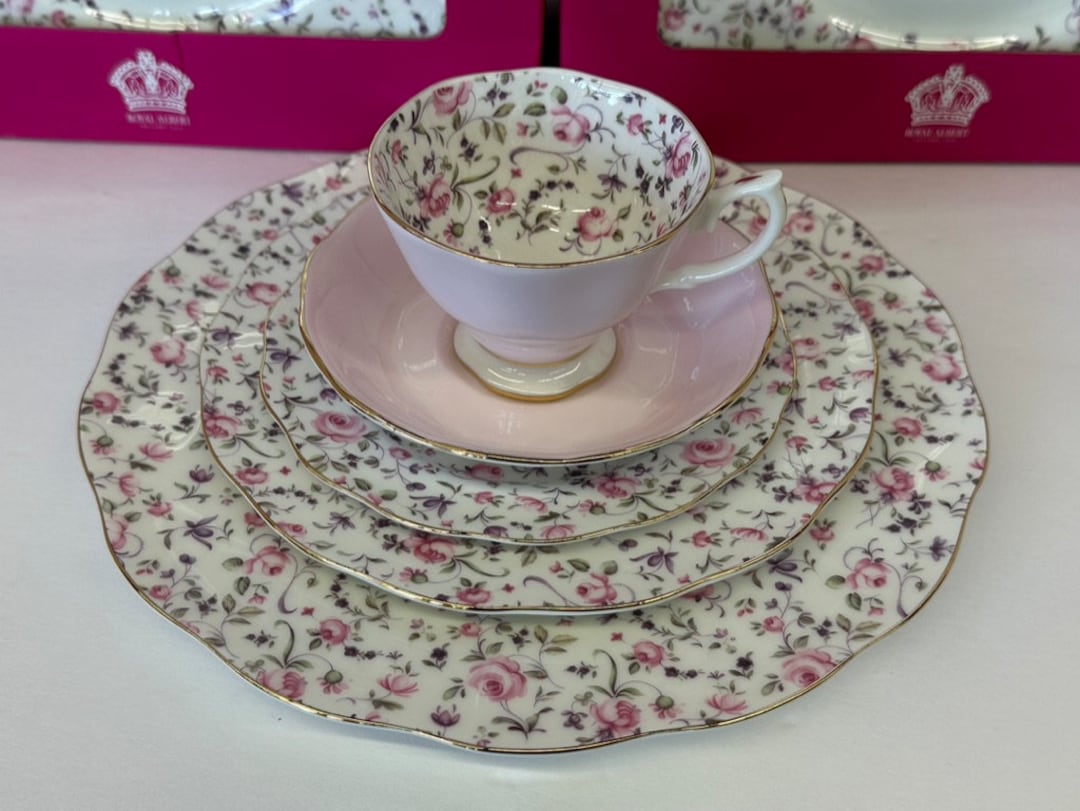 Royal Albert Rose Confetti China Place Settings – Service for Four 
