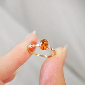 Spessartin Granat und Moissanit Art Deco Ring in 585er Gelbgold | Edelstein-Verlobungsring Geschenk für Sie | Spessartin Granat Ring