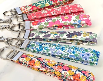 Liberty London Floral Fabric Key Fob Wristlet: Skinny Lanyard with Clip