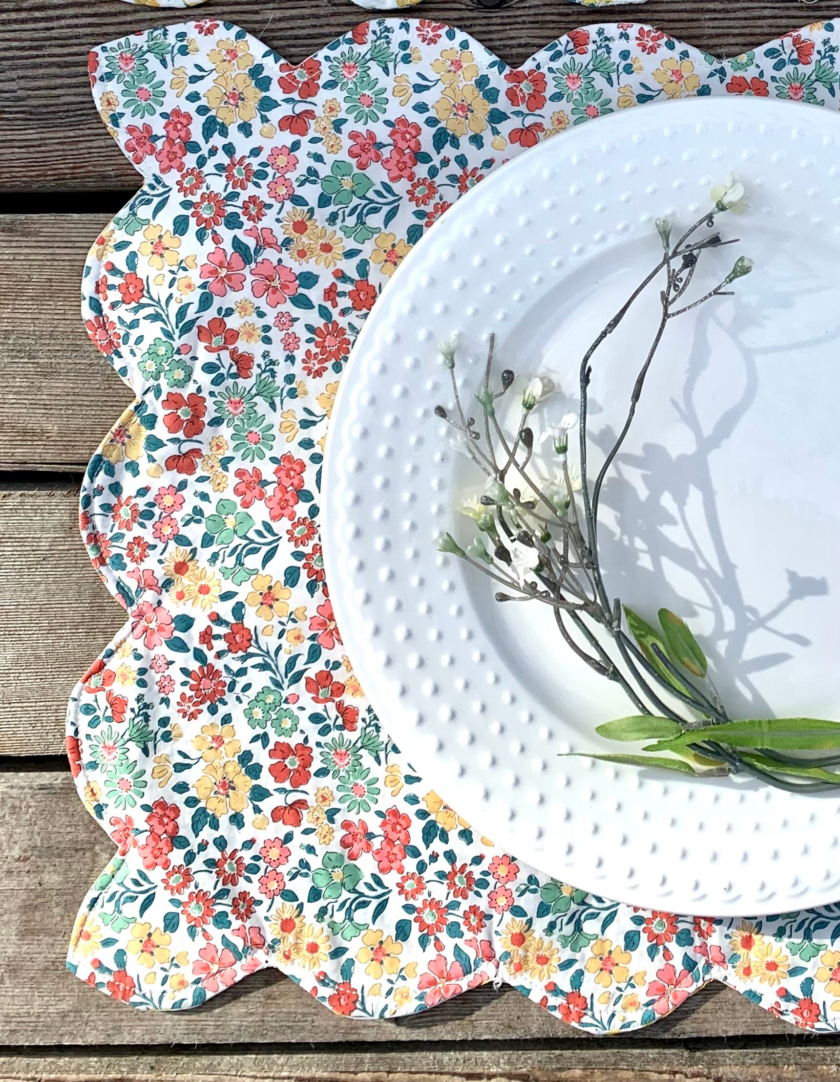 LIBERTY OF LONDON Placemat/ Scallop Edge Reversible Placemat - Etsy