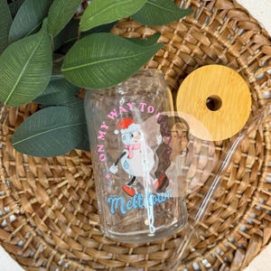 Auf dem Weg zur Meltdown / Weihnachtstasse / Glastasse mit Deckel / Iced Coffee Glas / Glastasse mit Deckel und Strohhalm / Humor Tasse / Weihnachtsgeschenk