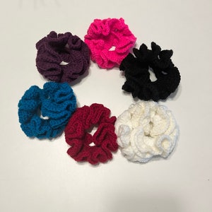 Crochet Scrunchie