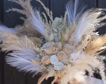 White Wedding Bouquet White Flowers Bouquet Boho Wedding Bouquet White Wedding Theme Green White Dried Flower Bouquet for Bridesmaids Ivory