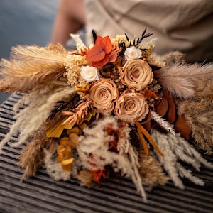 Terracotta Bouquet Boho Bridal Bouquet Dried Flowers Bouquet Rust Wedding Flowers Fall Themed Bouquet Terracotta Wedding Flowers for Bride