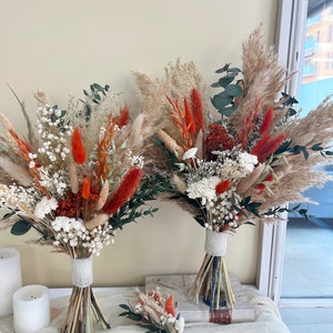 Rust Bouquet Boho Bridal Bouquet Dried Flowers Bouquet Rustic Wedding Flowers Fall Themed Bouquet Orange Wedding Flowers for Bride Bouquet