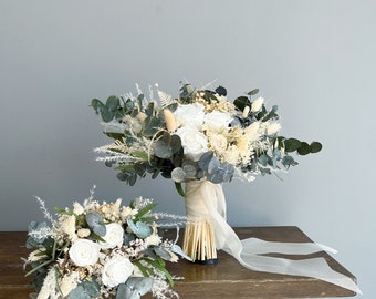 White Bouquet Wedding Eucalyptus Bouquet Boho Wedding Bouquet White Wedding Theme Green White Dried Flower Bouquet for Bridesmaids Bouquet